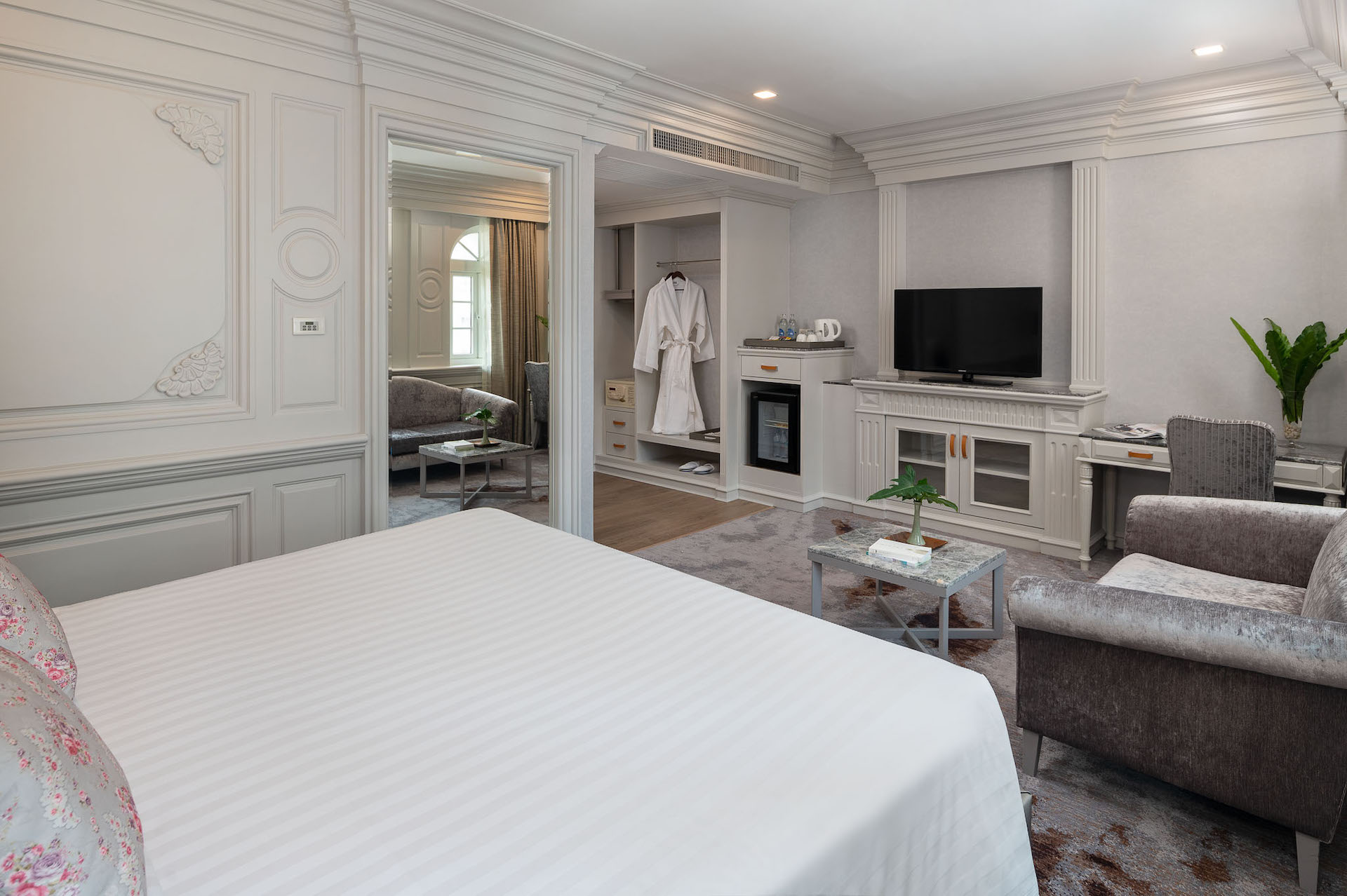 Premium Single Room Suite